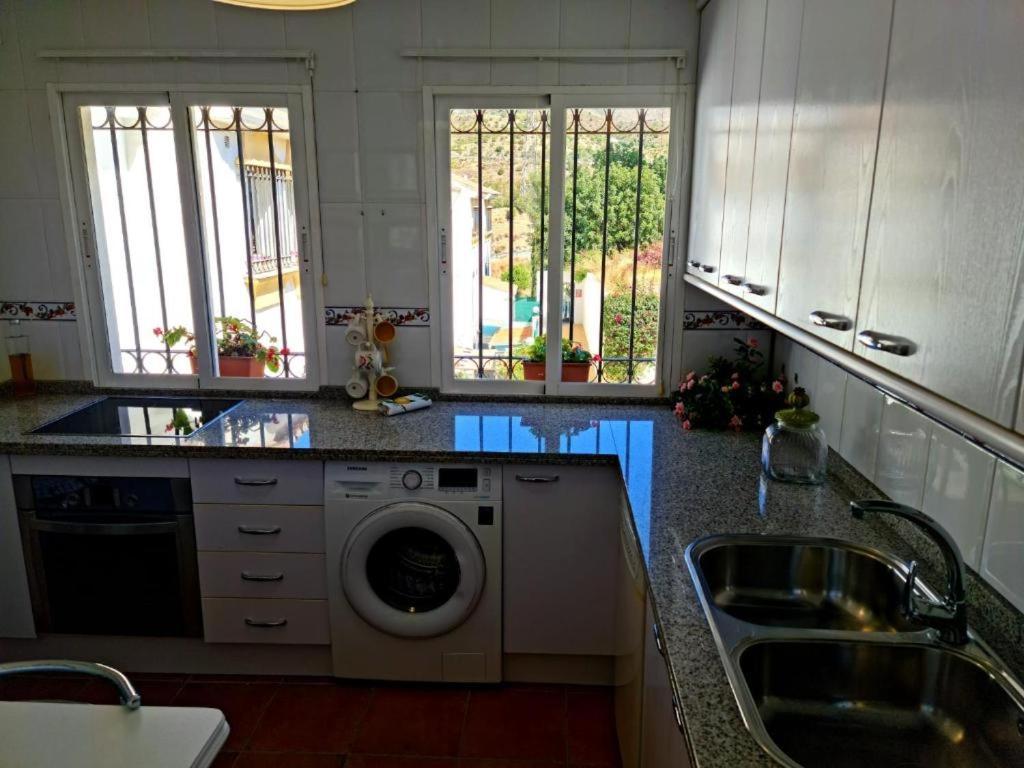 Blue Jasmine Apartment La Cala Del Moral Exterior photo
